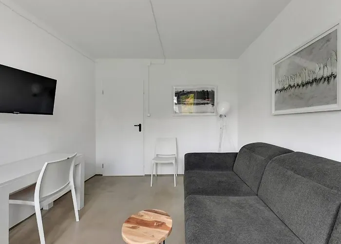 White Motlava By Grand Apartments