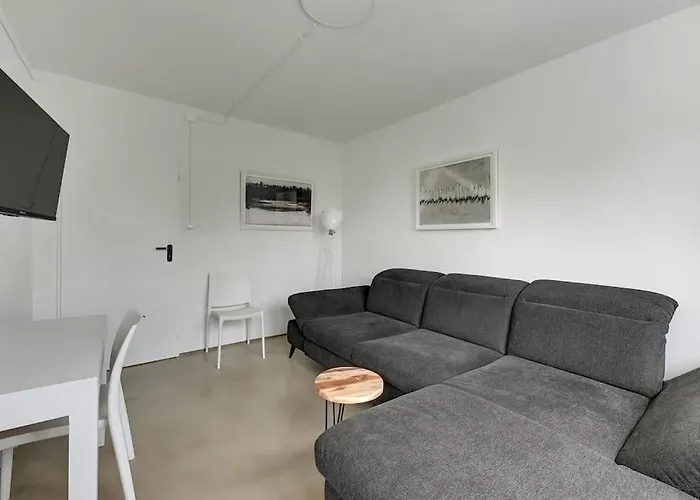 White Motlava By Grand Apartments